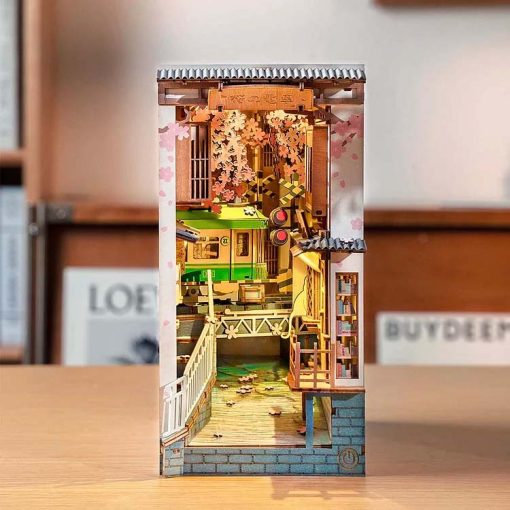 Miniature Book Nook Kit<br>(Sakura Densya)