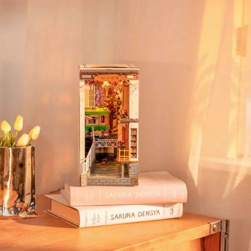 Miniature Book Nook Kit<br>(Sakura Densya) - Image 4