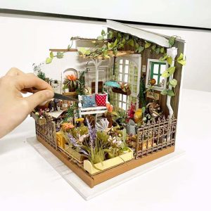Miniature Garden Kit<br>(Miller's Garden)