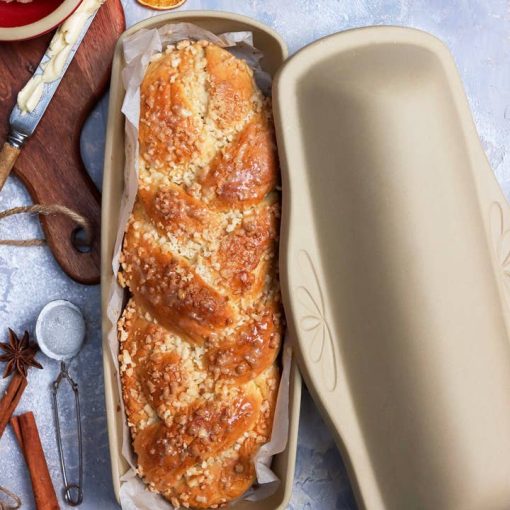 Stoneware Bread Pan with Lid